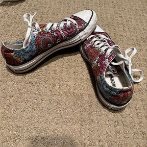 Converse Boho size 7, like new non-smoking household